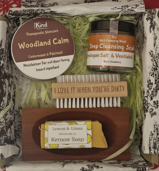 For Him Cleansing Gift Box